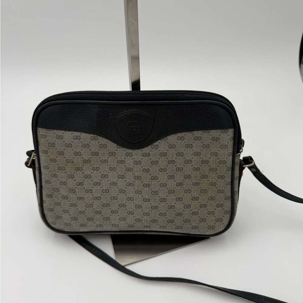 Gucci Gray Monogram Crossbody with Navy Trim - Picture 1 of 13